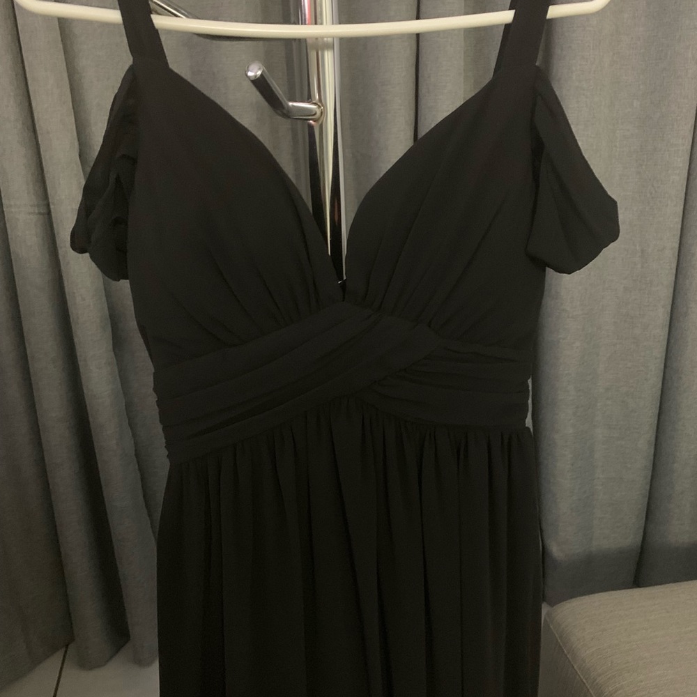 Black Beautiful Dress - Picture 5 of 5